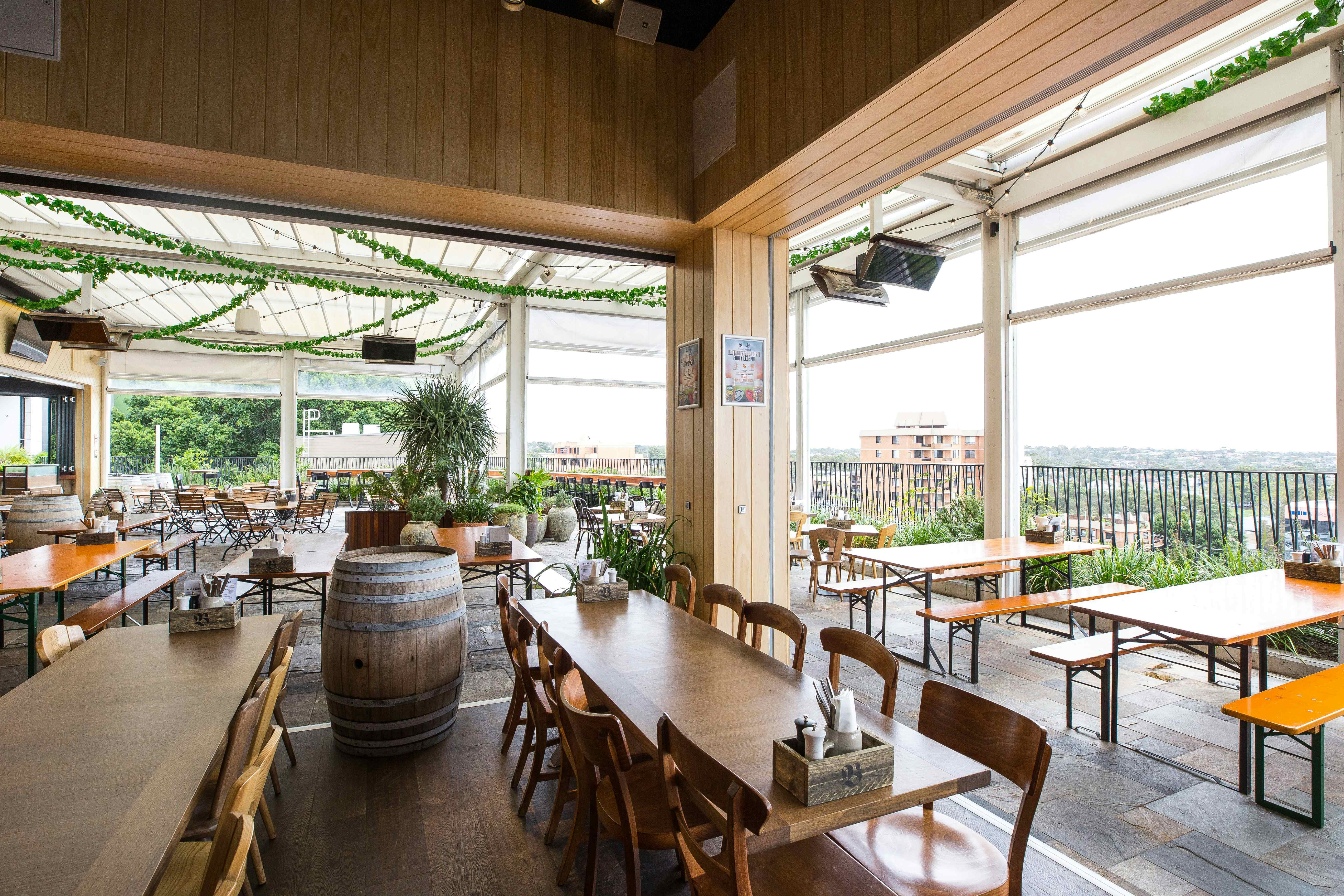 The Bavarian, Miranda